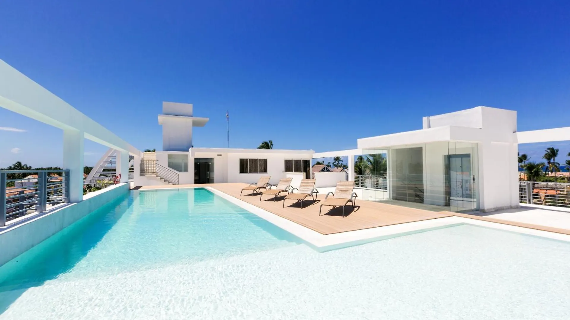 Ducassi Suites Rooftop Pool - Beach Club And Spa Punta Cana