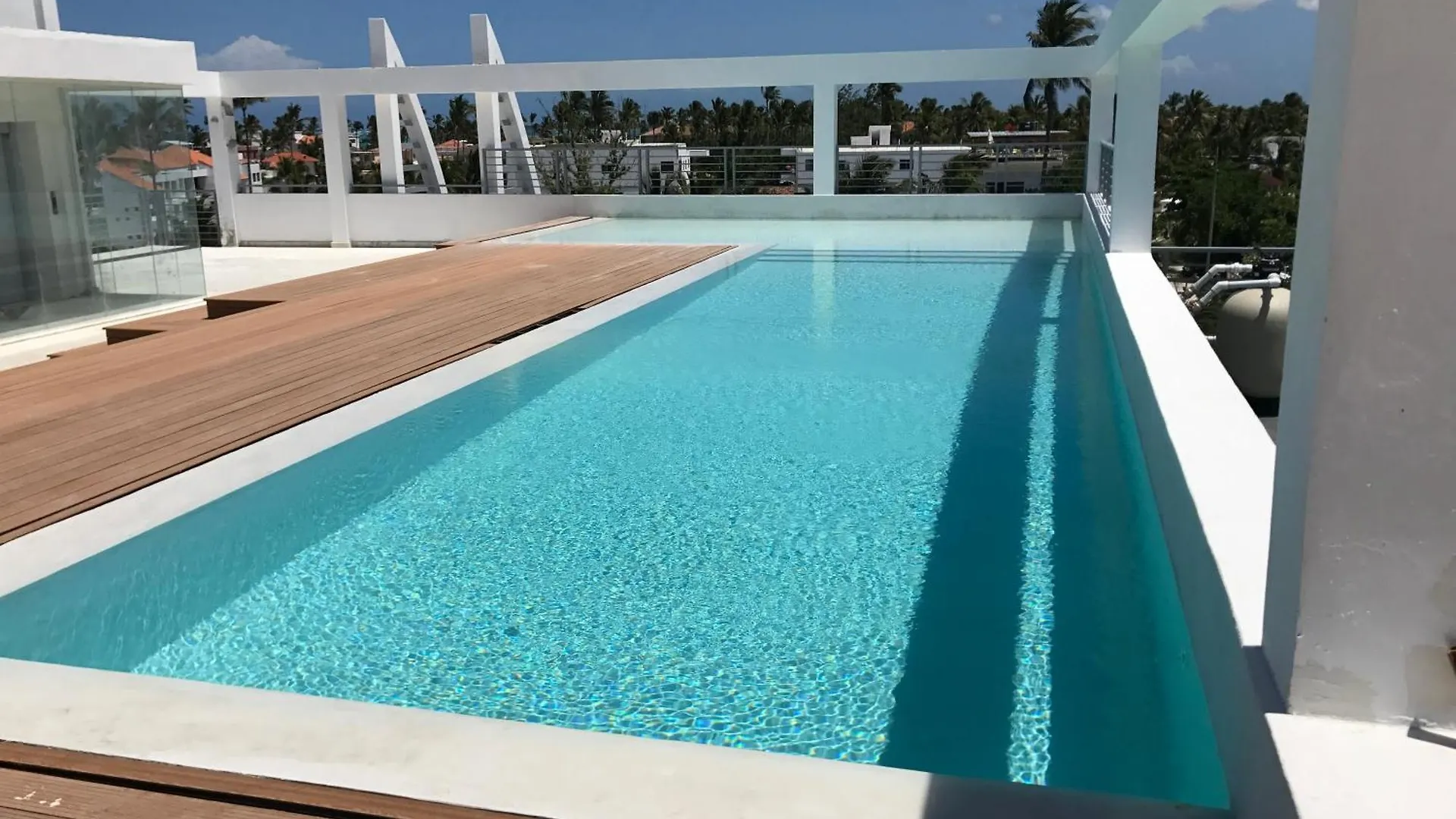 Ducassi Suites Rooftop Pool - Beach Club And Spa Punta Cana Hotel